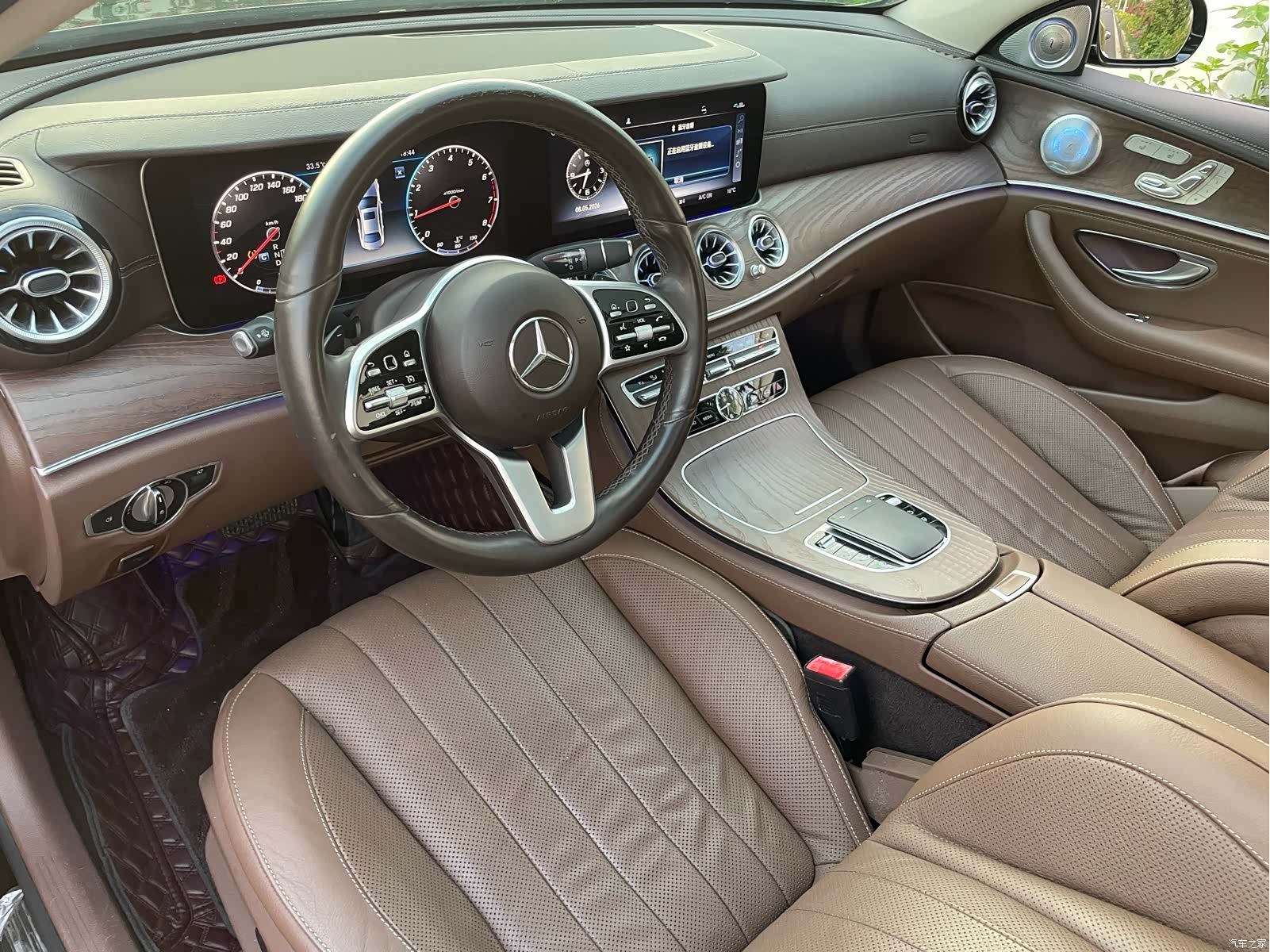 Mercedes-Benz E-Class, 2020 11