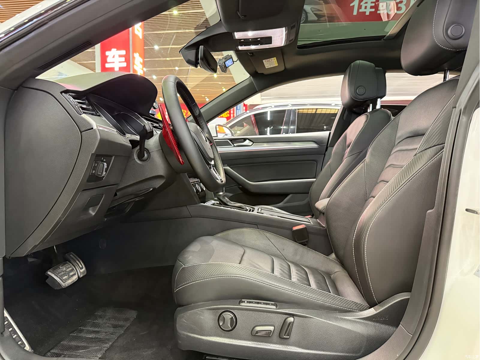 Volkswagen CC, 2019 13