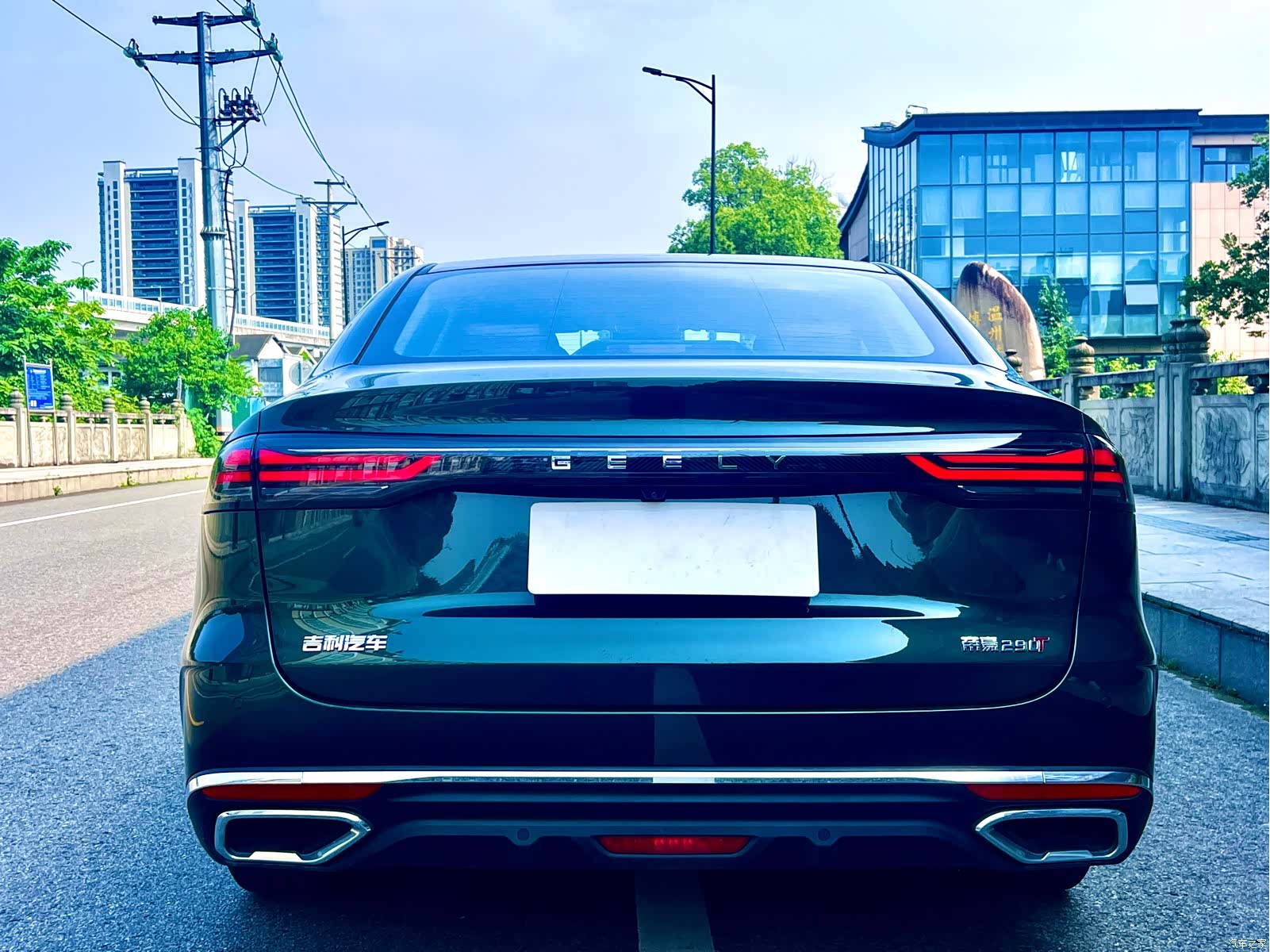 Geely Emgrand, 2026 8
