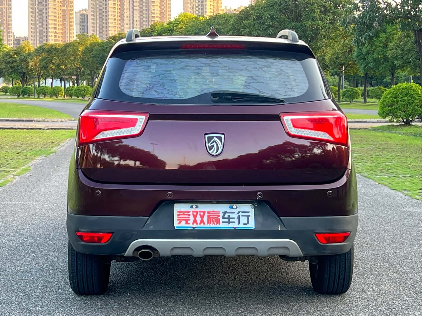 Wuling 560, 2016 6