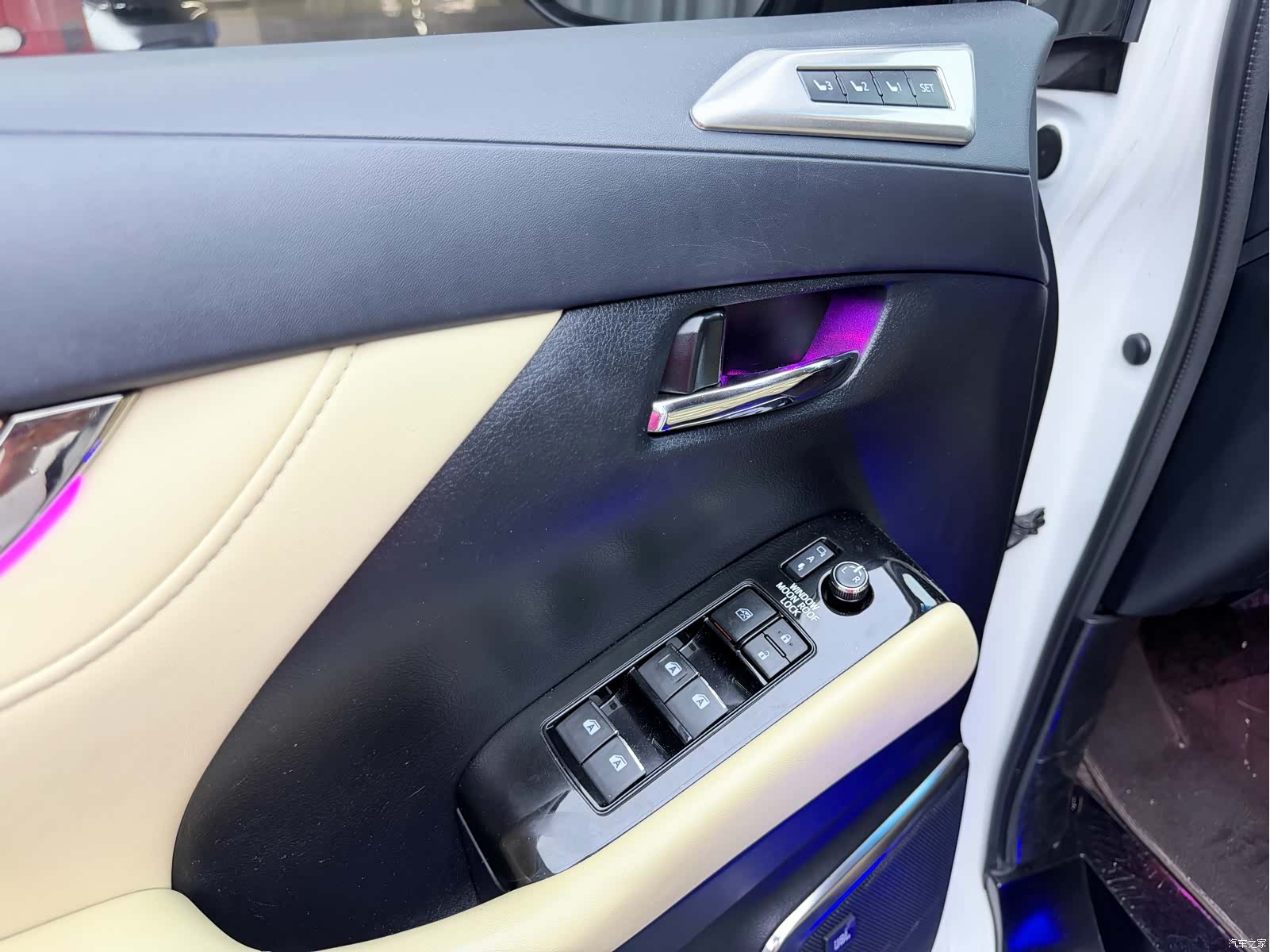 Toyota Alphard, 2016 13