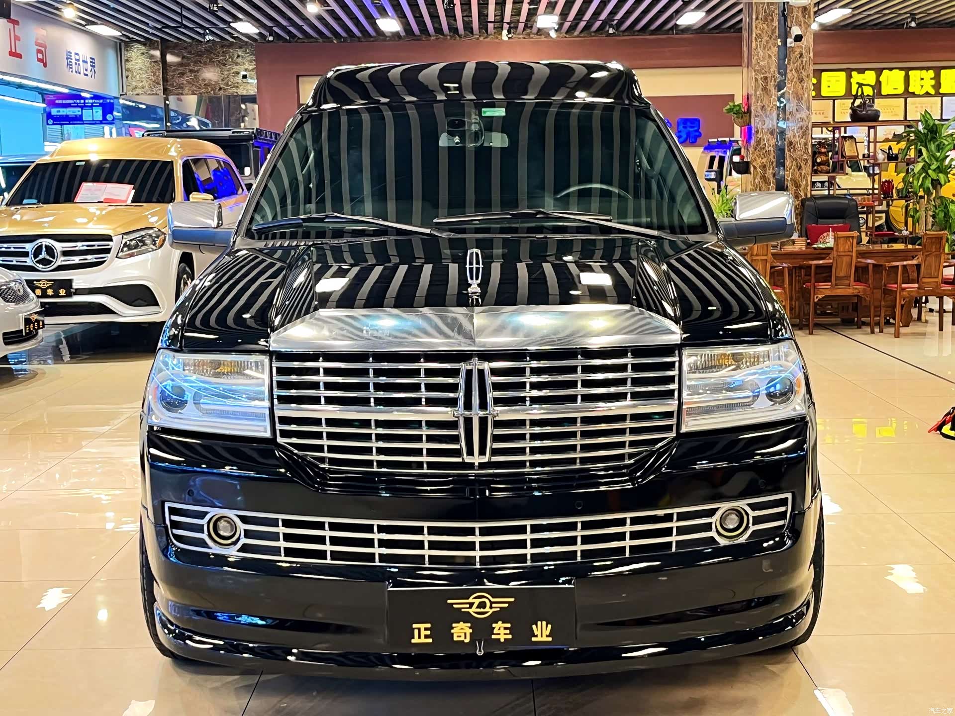 Lincoln Navigator, 2011 2