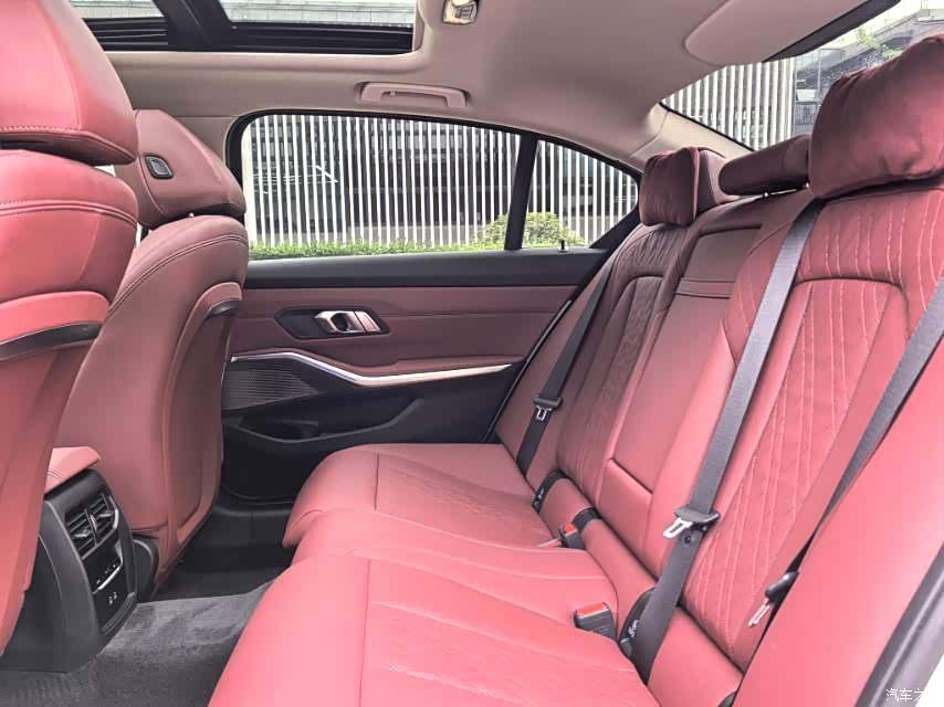 BMW i3, 2025 6