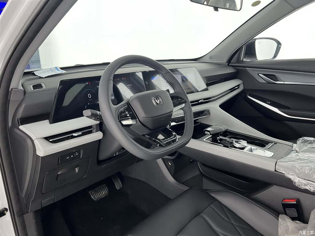 Changan CS75, 2025 19