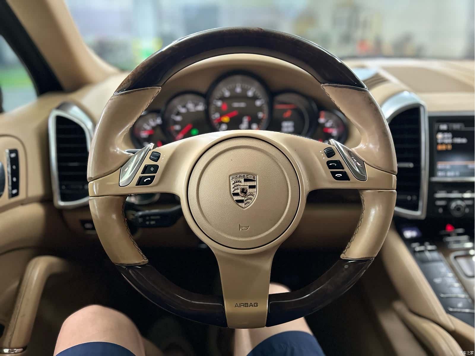 Porsche Cayenne, 2011 10