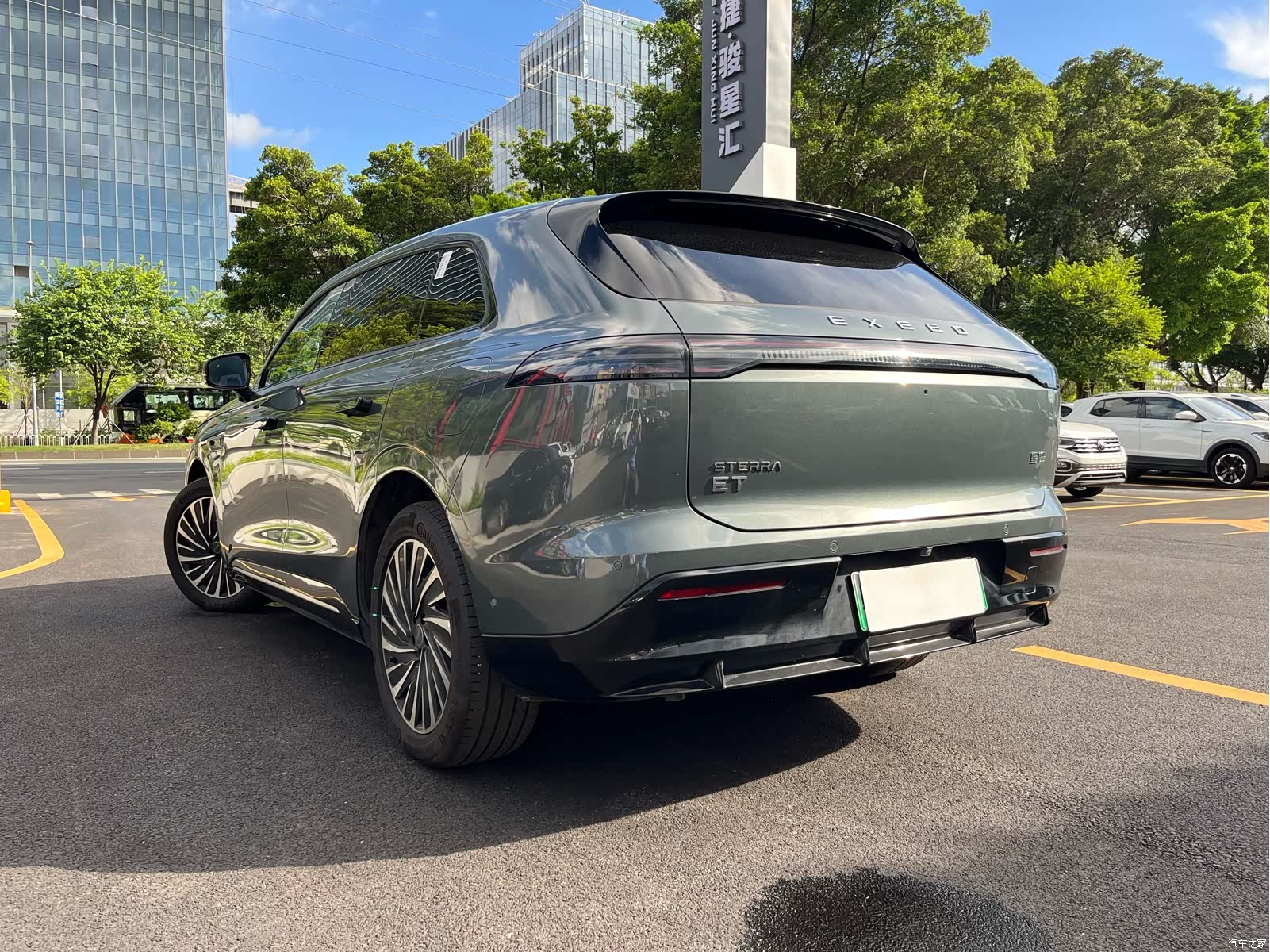 Exeed Yuan, 2025 4