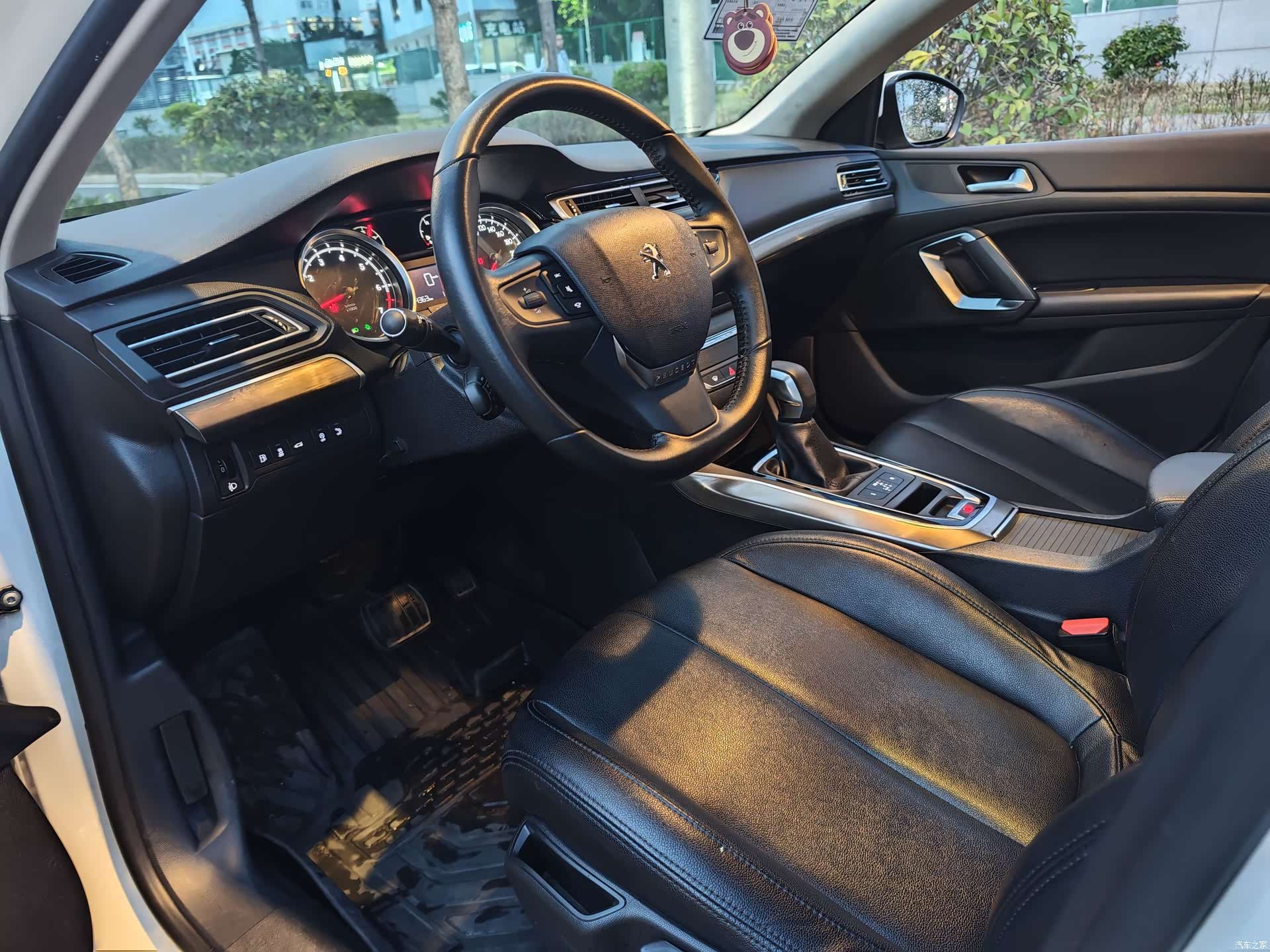 Peugeot 408, 2018 6