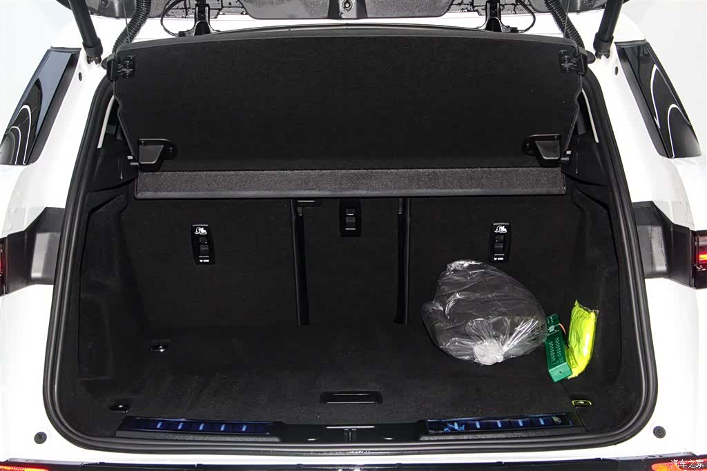 Land Rover Range Rover, 2025 31