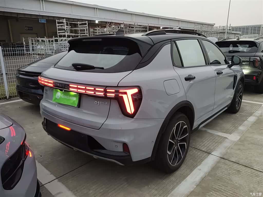 Lynk & Co 01, 2023 все фото