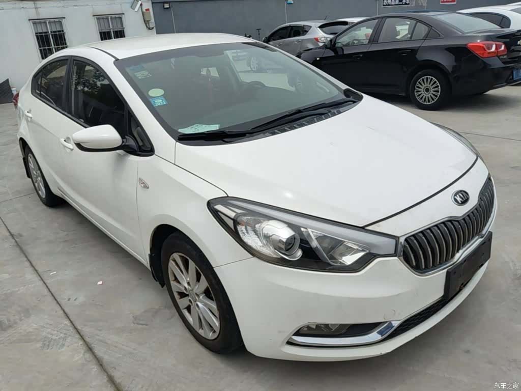 Kia K3, 2016 4