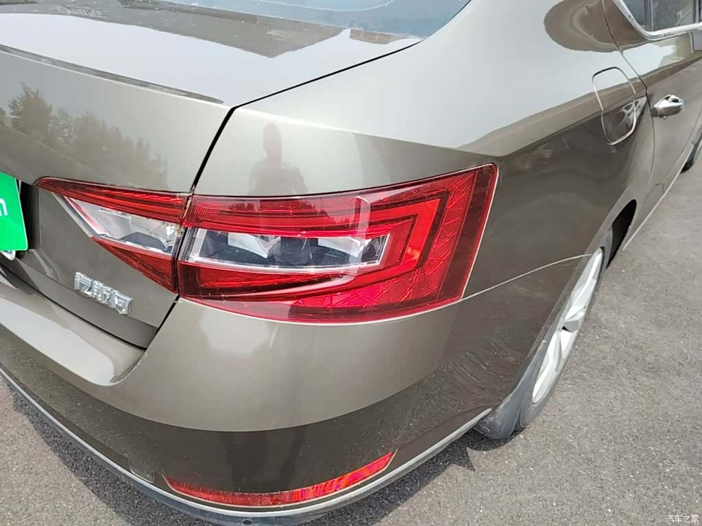 Skoda Superb, 2018 8