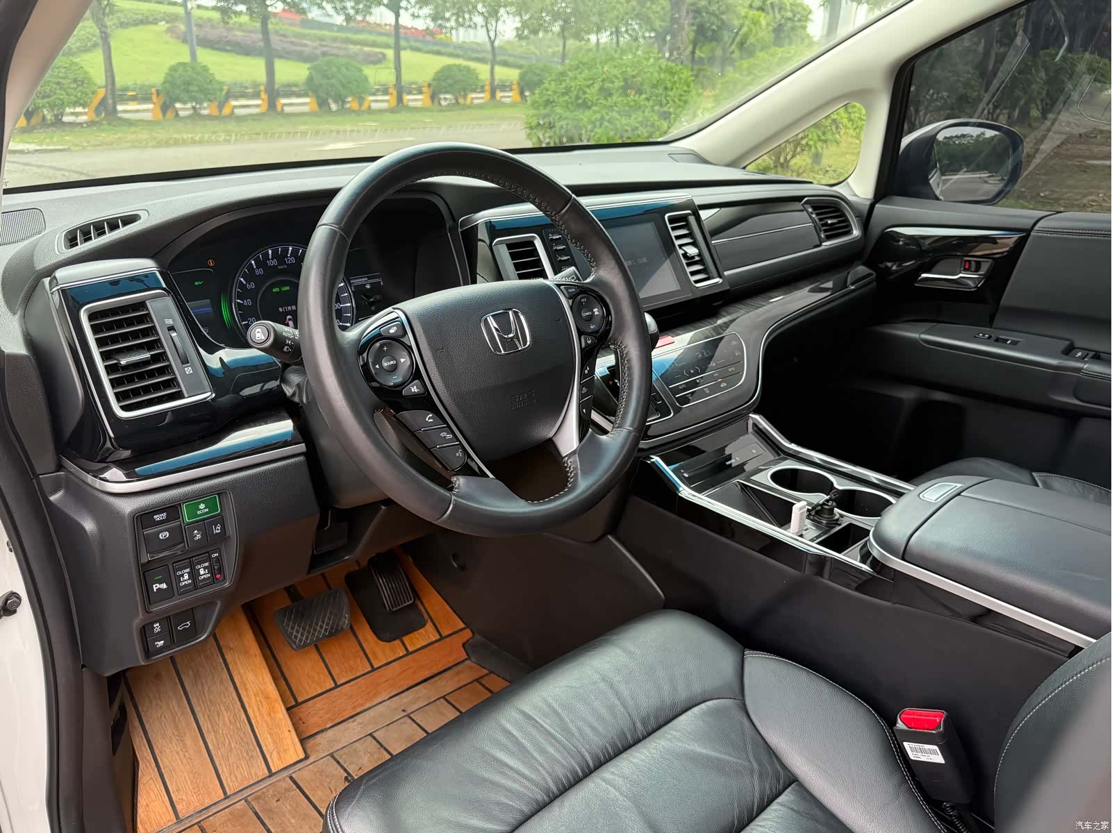 Honda Elysion, 2021 10