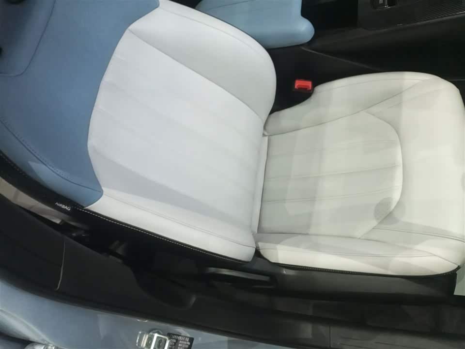 Trumpchi Shadow Leopard