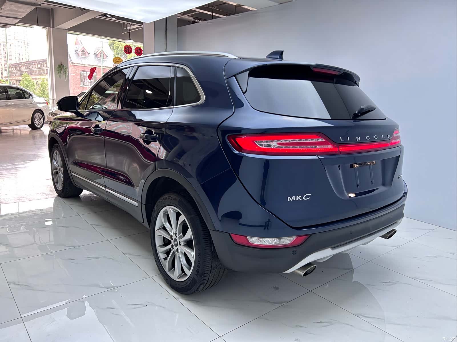 Lincoln MKC, 2017 все фото