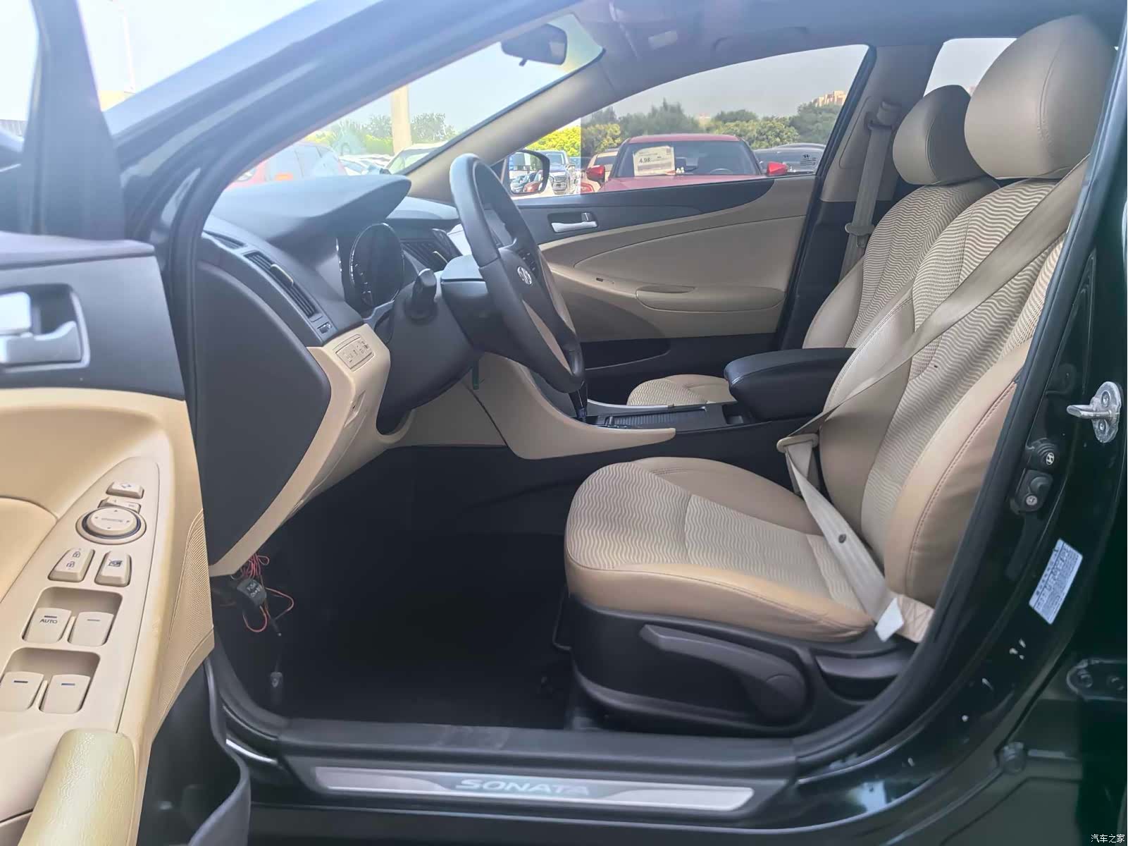 Hyundai Sonata, 2012 9