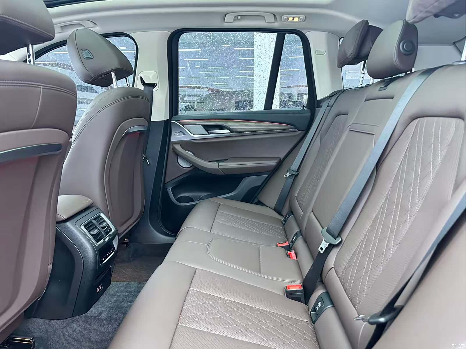 BMW X3, 2024 11