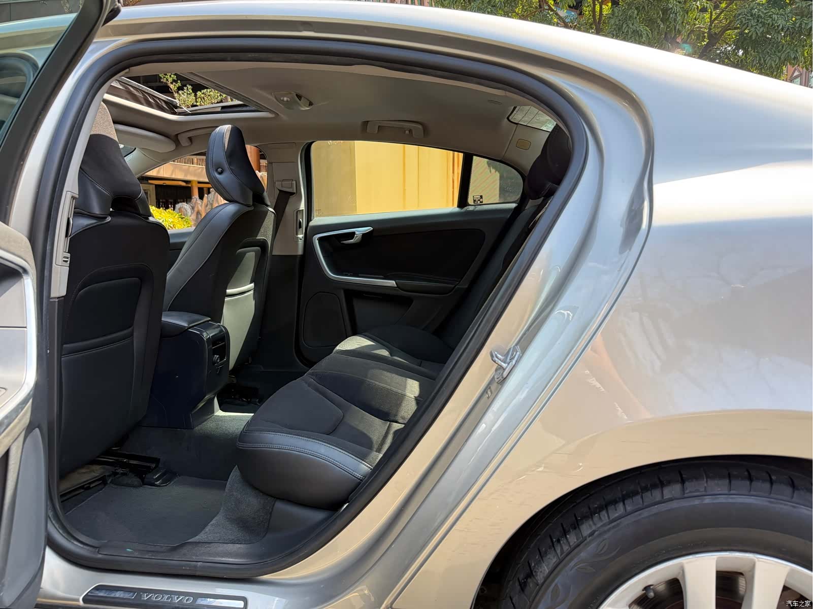 Volvo S60, 2015 7