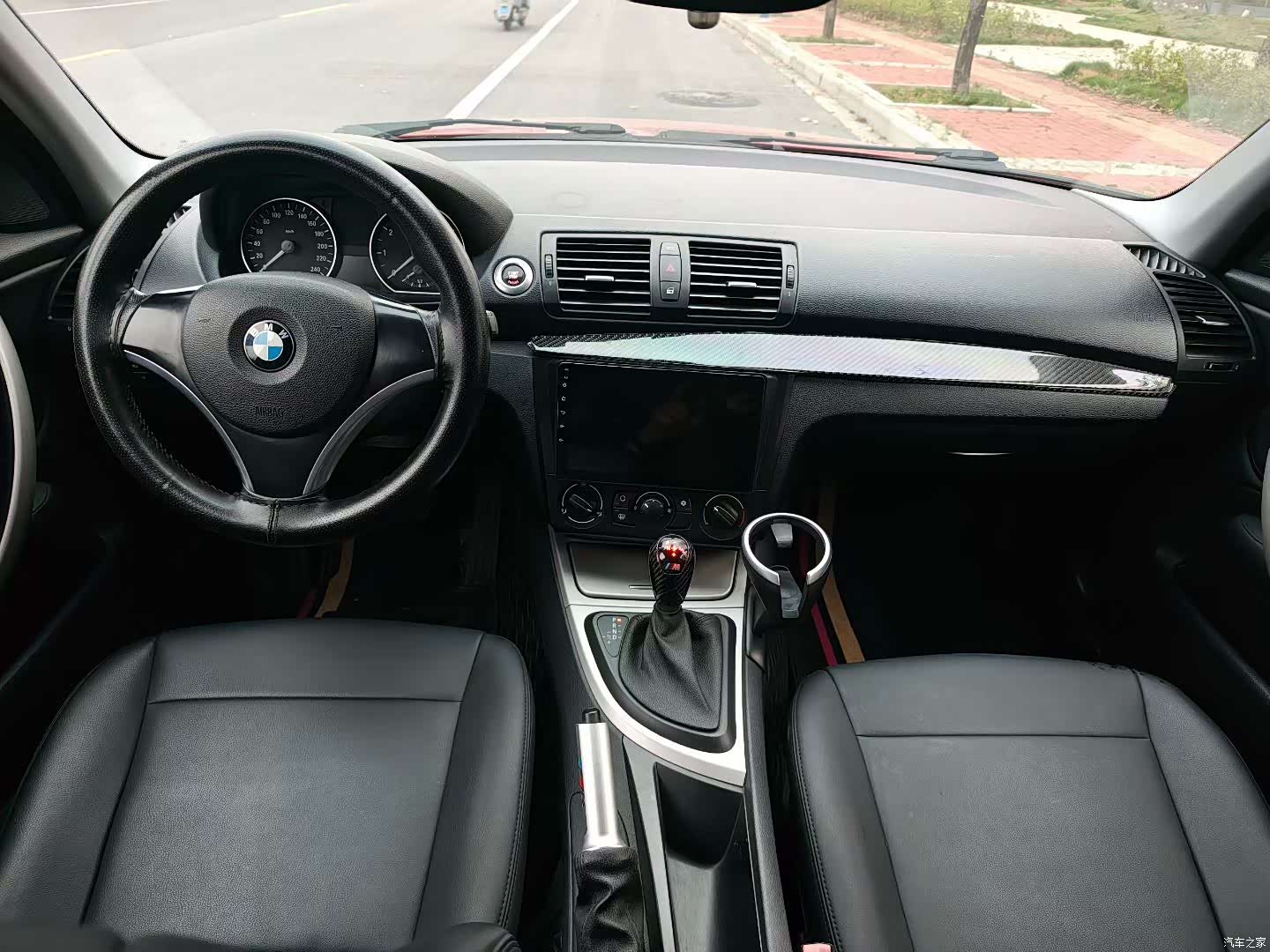 BMW 1 Series, 2011 8