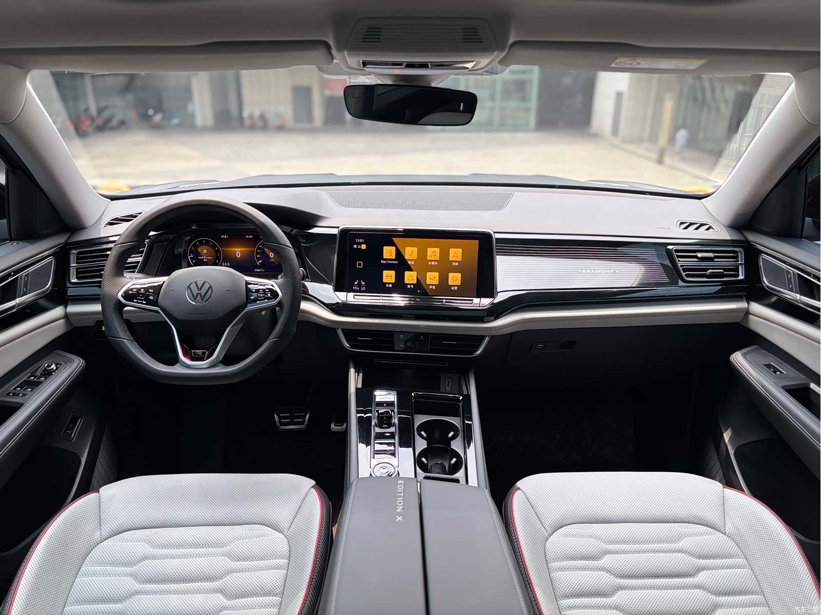 Volkswagen Teramont X, 2022 все фото