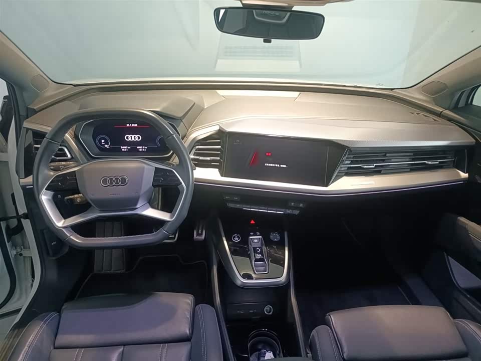 Audi Q4
