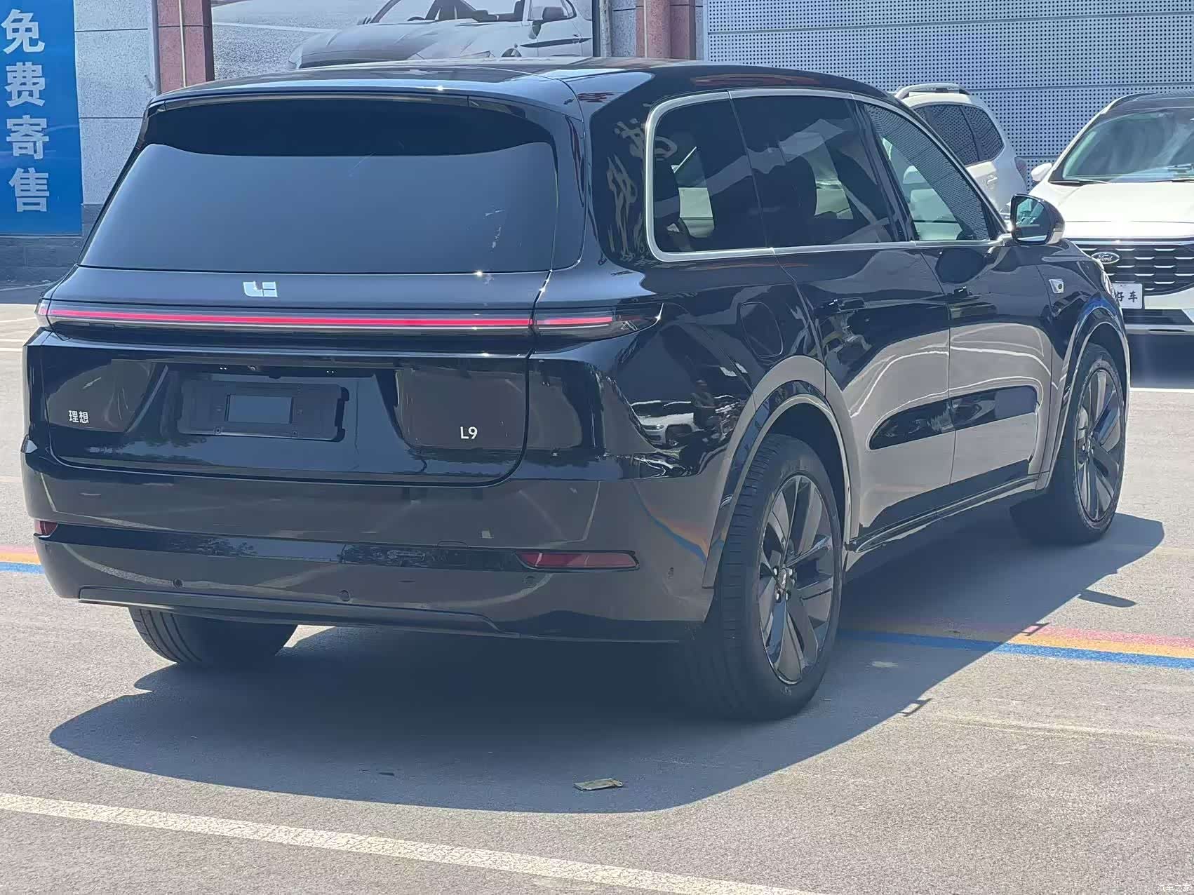 Li Auto L9, 2023 12