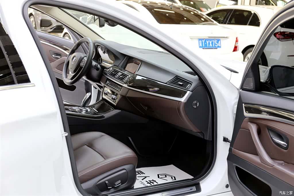 BMW 5 Series, 2017 17