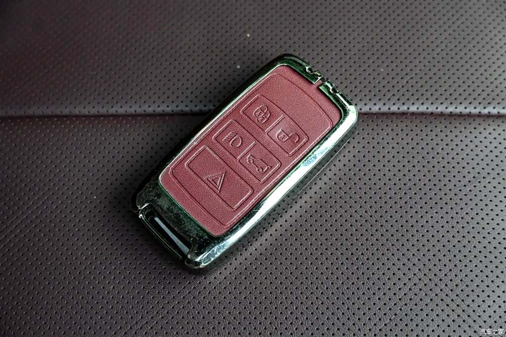 Land Rover Range Rover, 2025 38