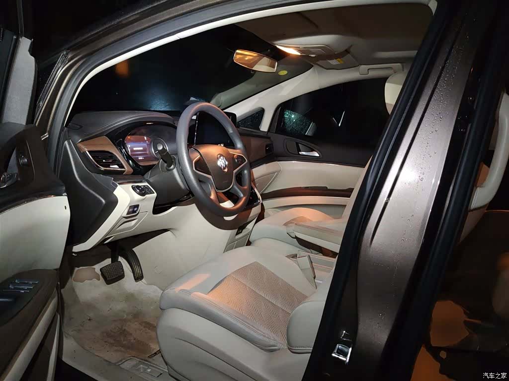 Buick GL8, 2023 8