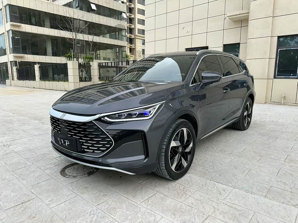 BYD Tang NEV
