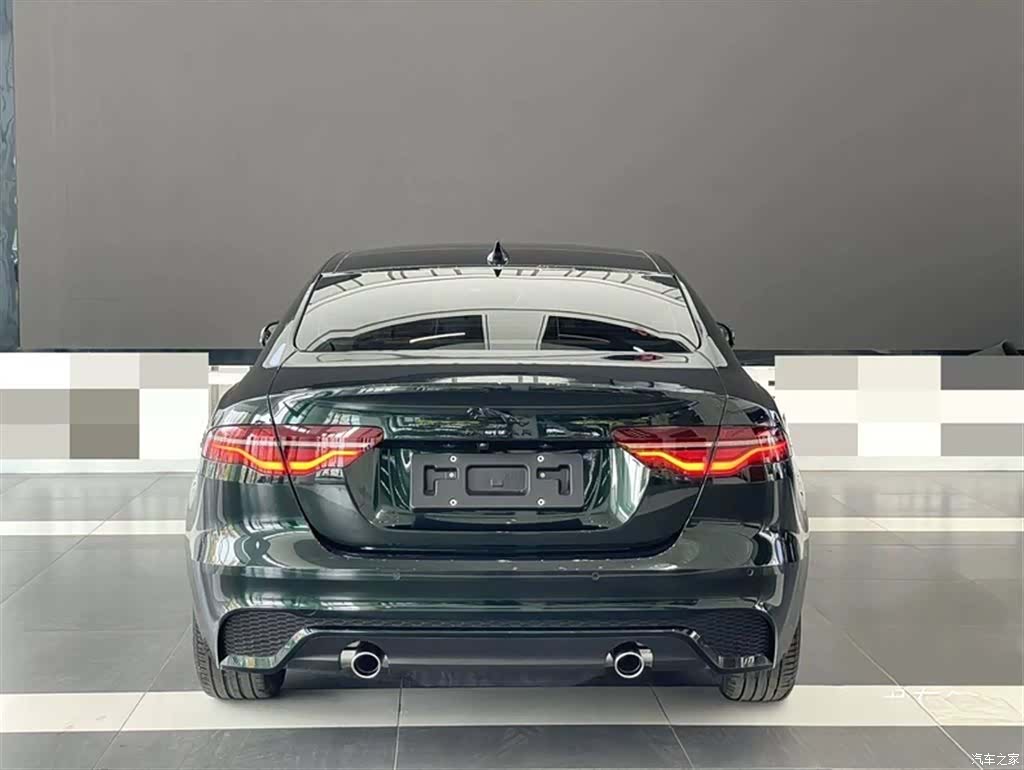 Land Rover XEL, 2022 8