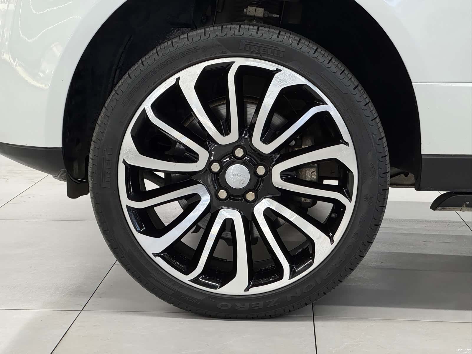 Land Rover Range Rover, 2016 12