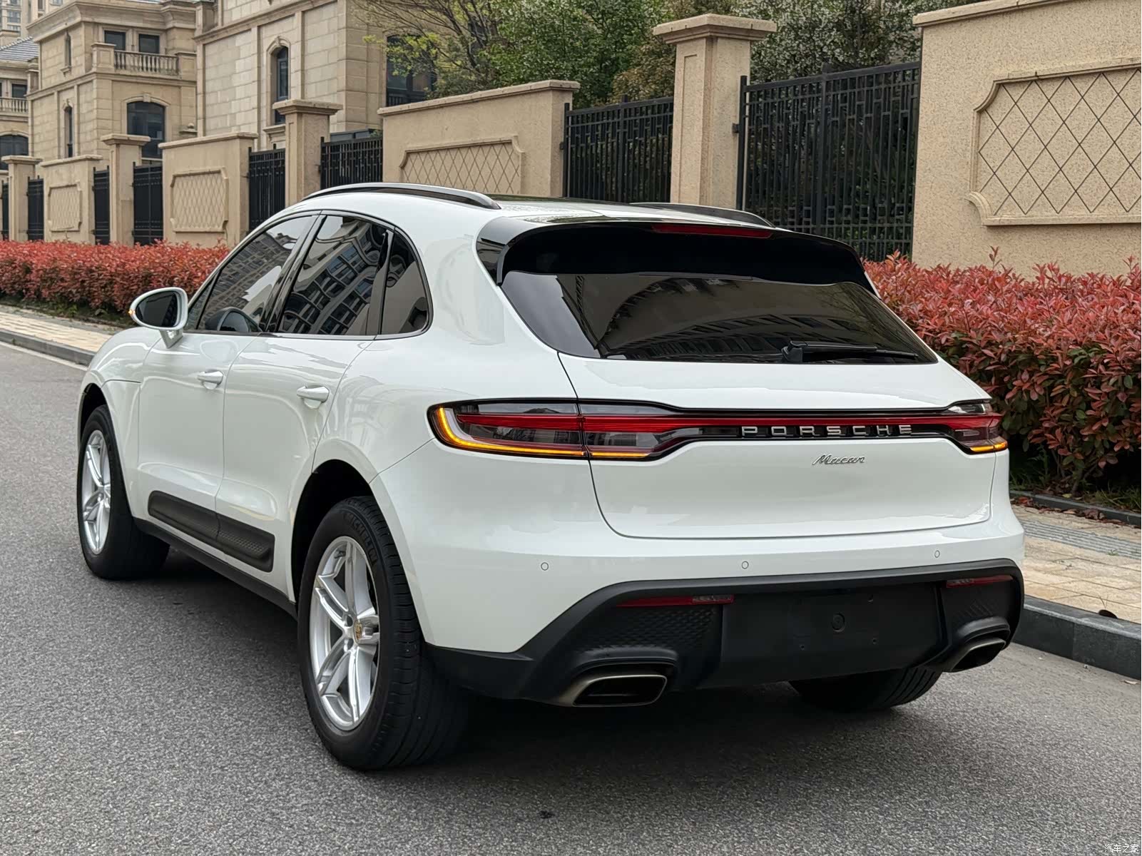 Porsche Macan, 2024 9