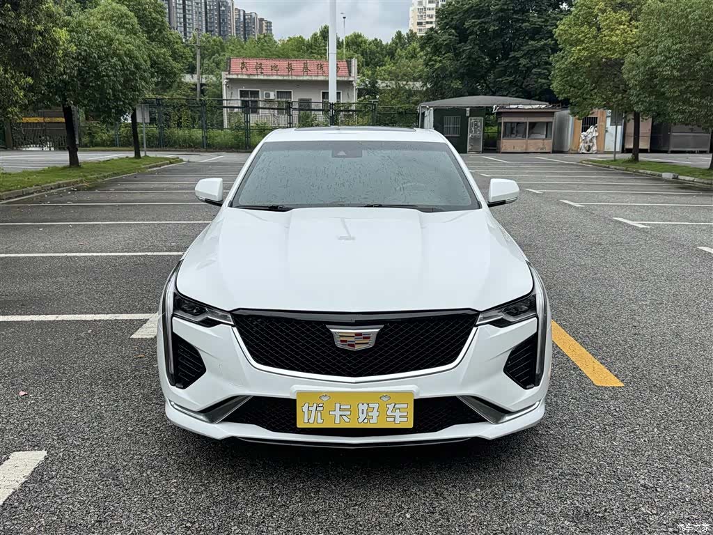 Cadillac CT4, 2021 3