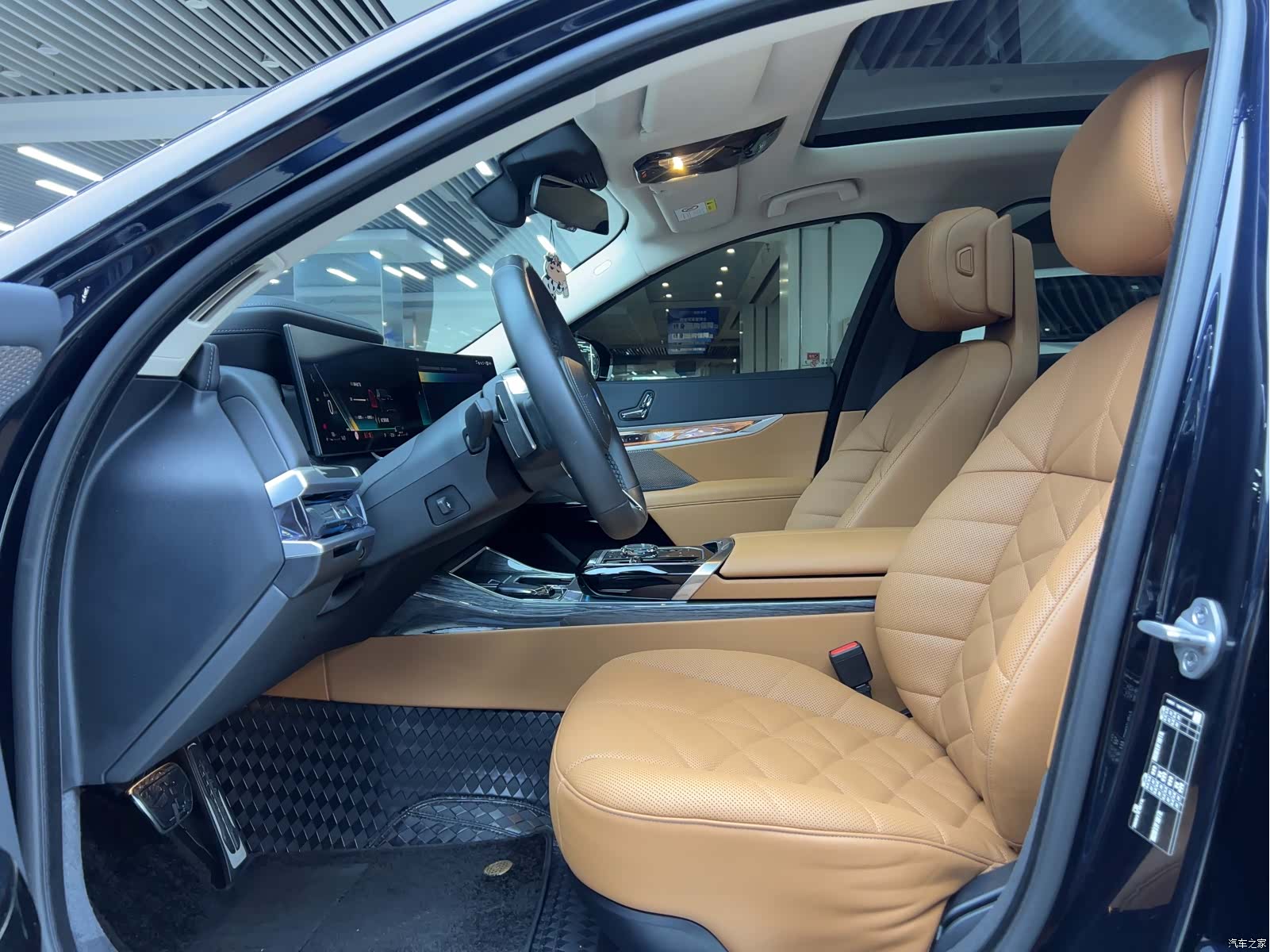 BMW 7 Series, 2024 10