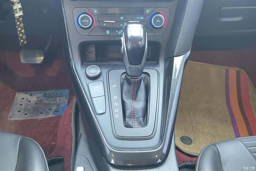 Ford Focus, 2017 16