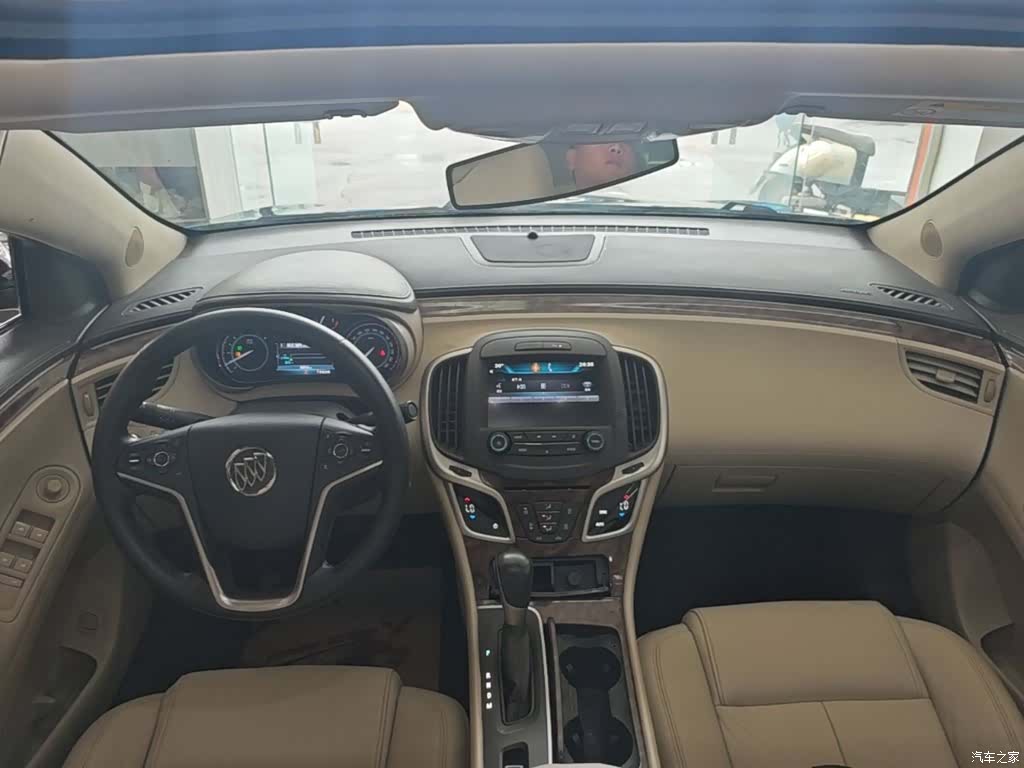 Buick LaCrosse, 2015 10