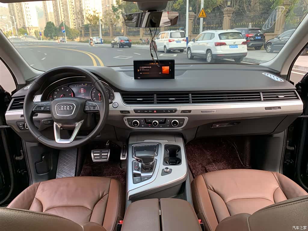 Audi Q7, 2018 10