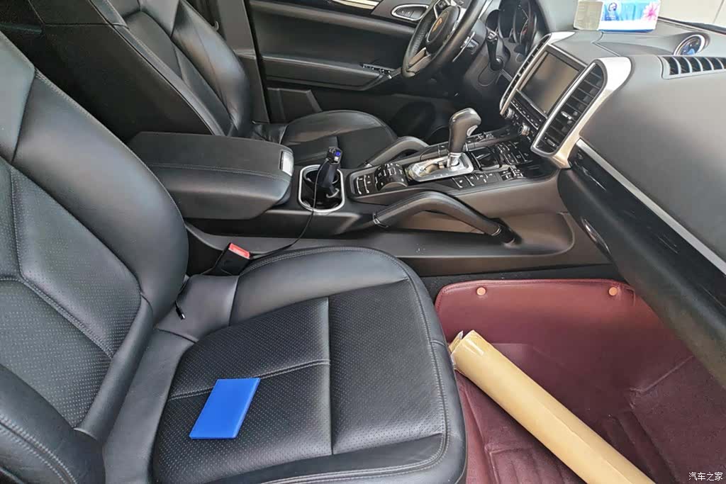 Porsche Cayenne, 2015 8