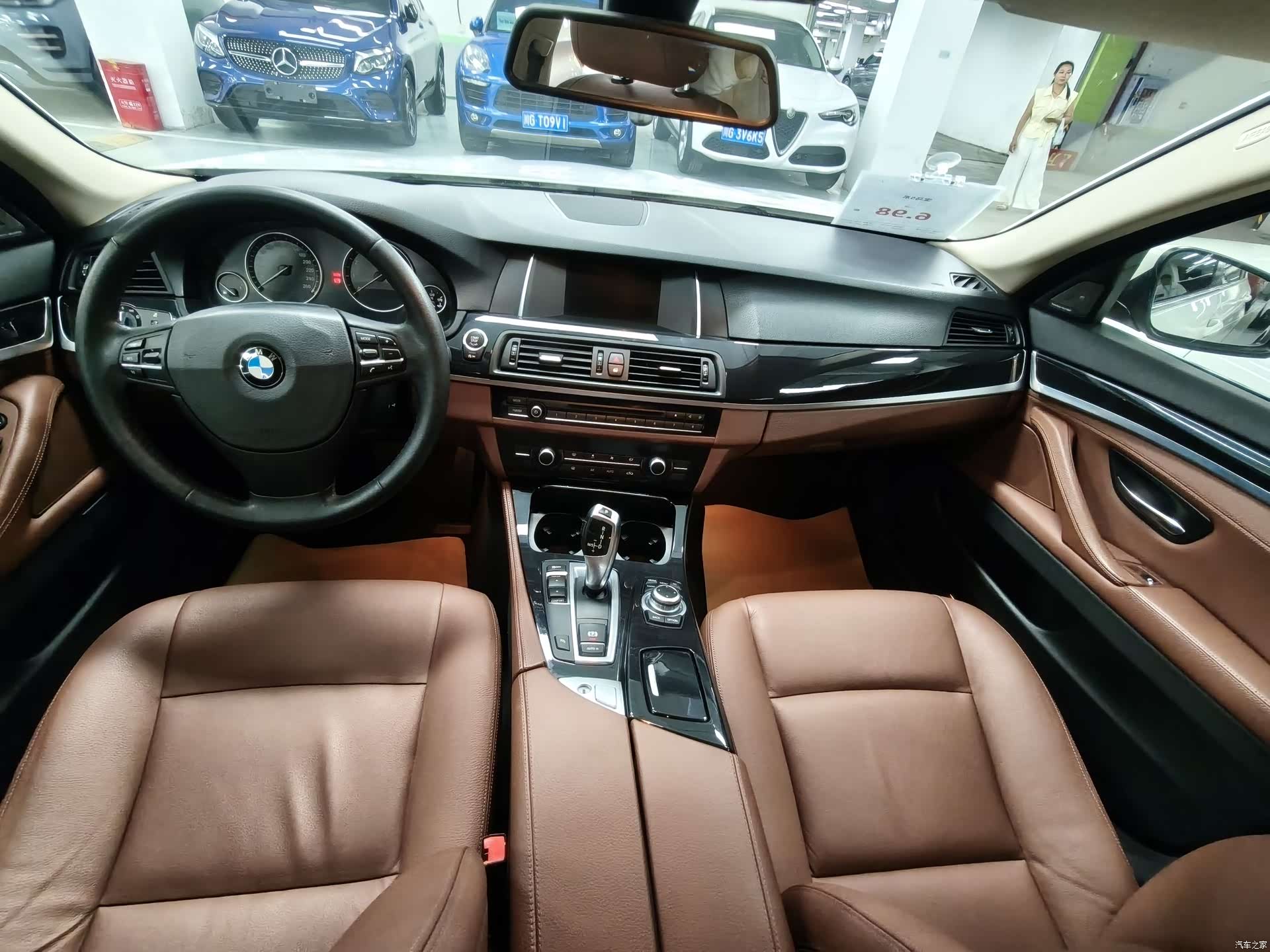 BMW 5 Series, 2015 все фото