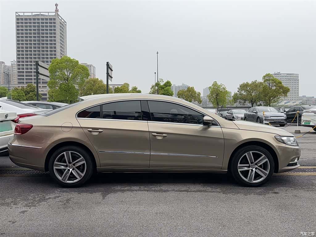 Volkswagen CC, 2016 11