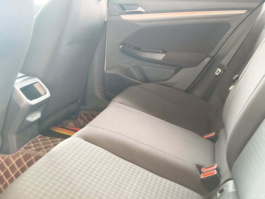 Volkswagen Bora, 2023 17