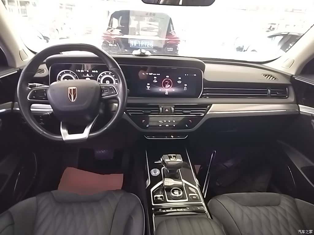 Hongqi HS5, 2022 3