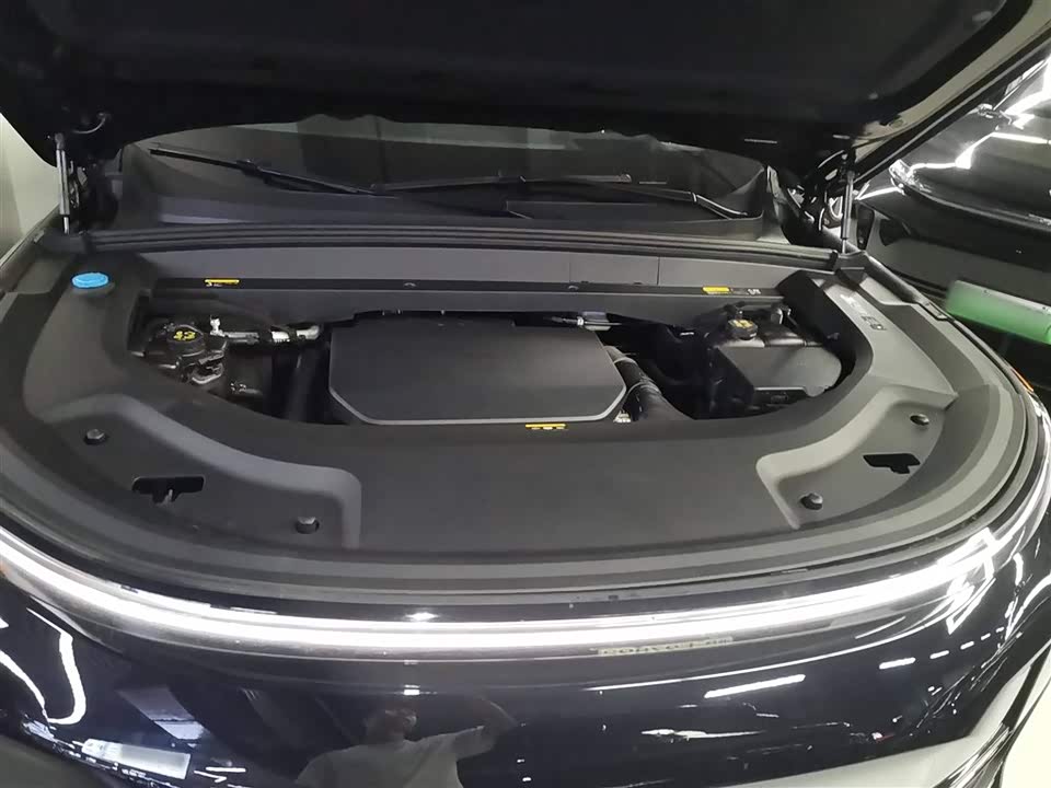 Li Auto Ideal L9 Li Auto Ideal L9