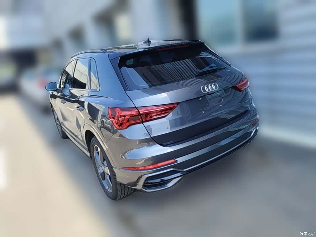 Audi Q3, 2019 9