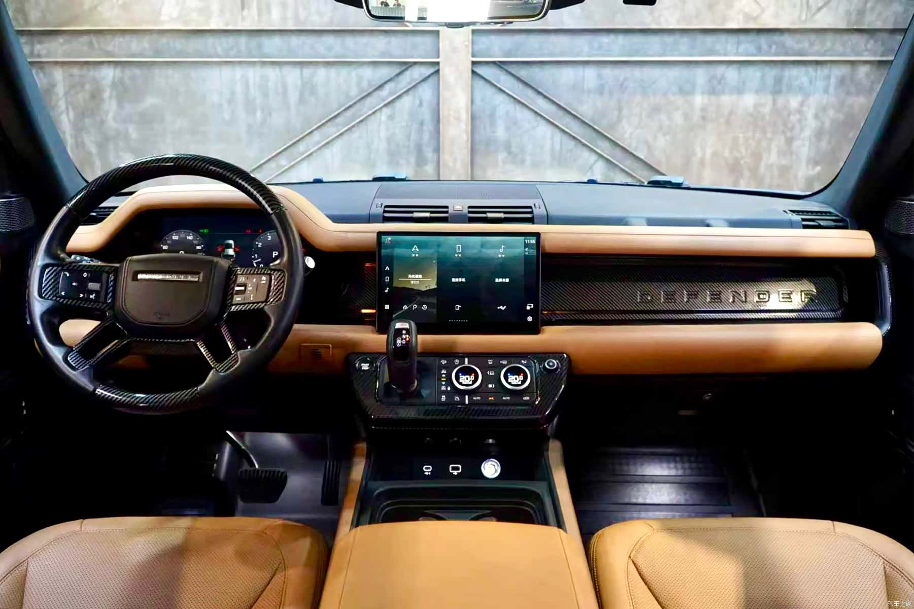 Land Rover Defender, 2022 15