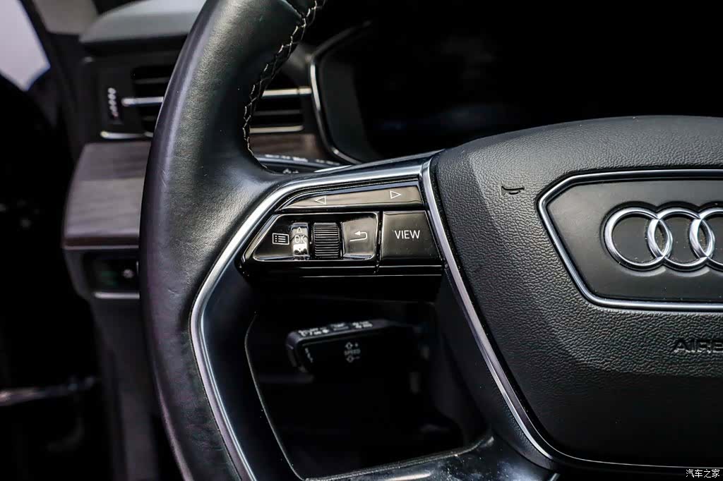 Audi Q6, 2024 14