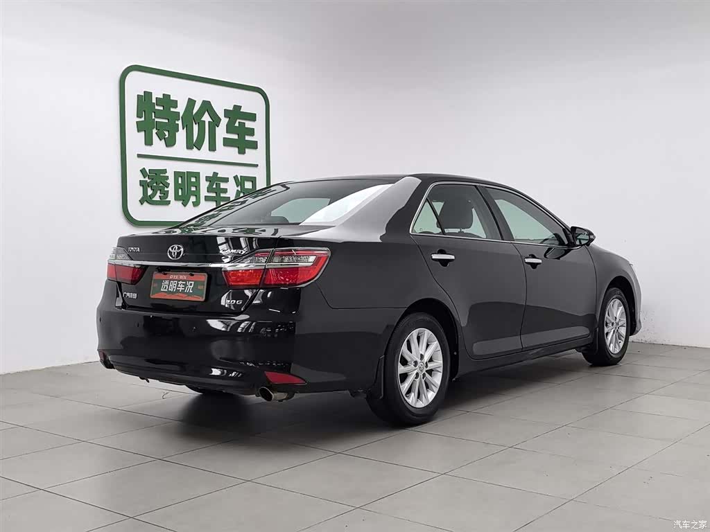 Toyota Camry, 2017 2