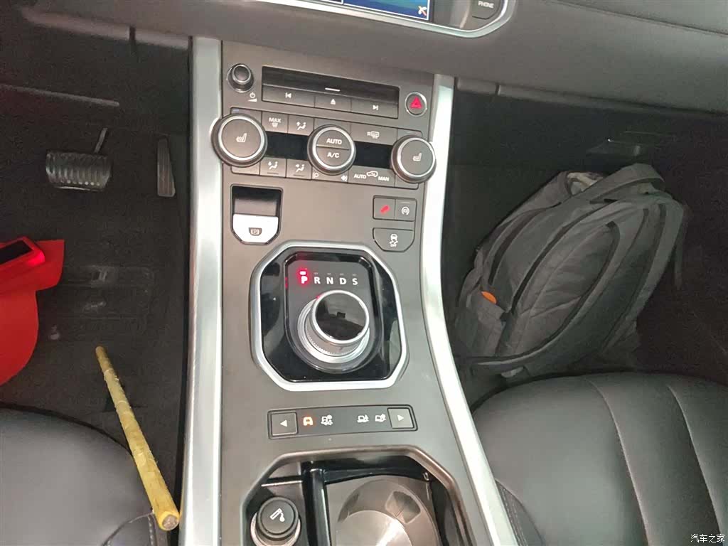 Land Rover Range Rover, 2015 10