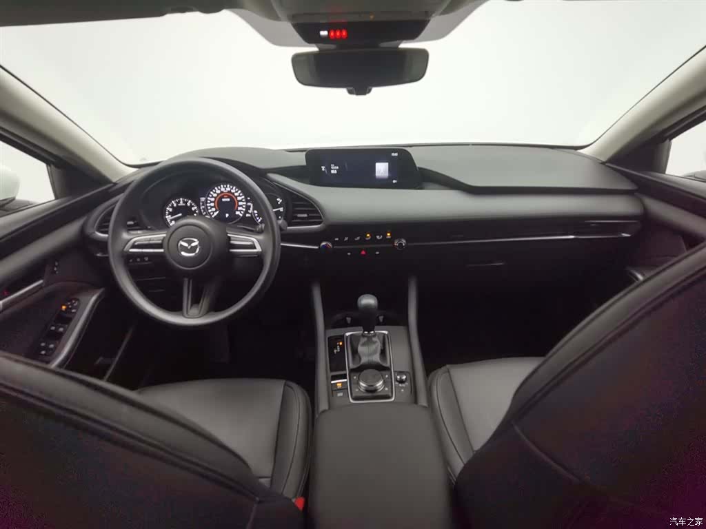 Mazda Mazda3, 2023 все фото