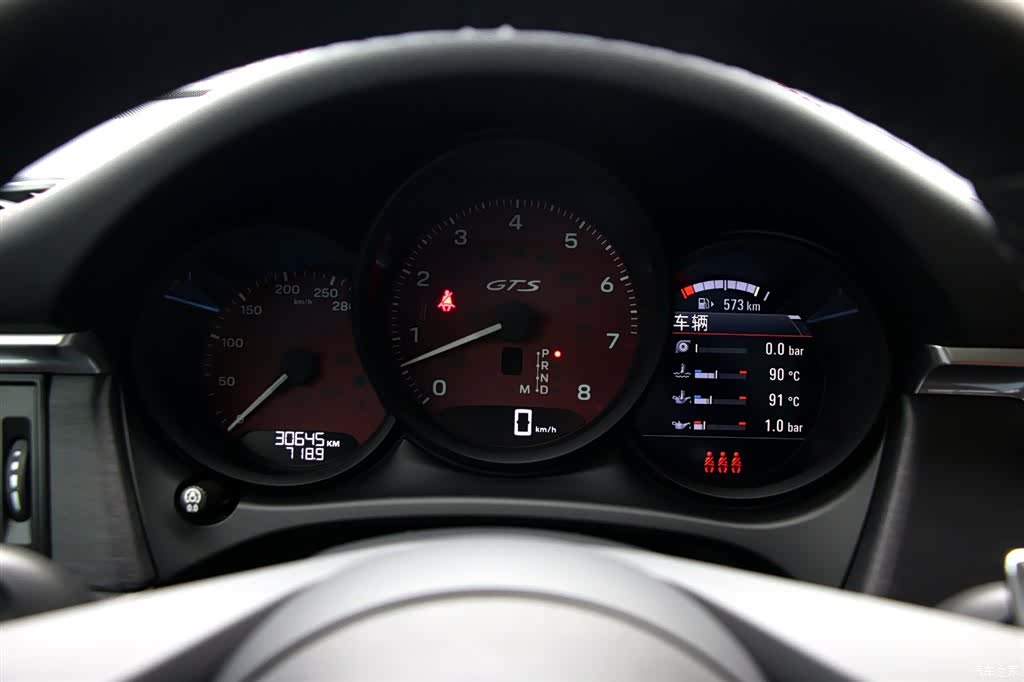 Porsche Macan, 2022 4